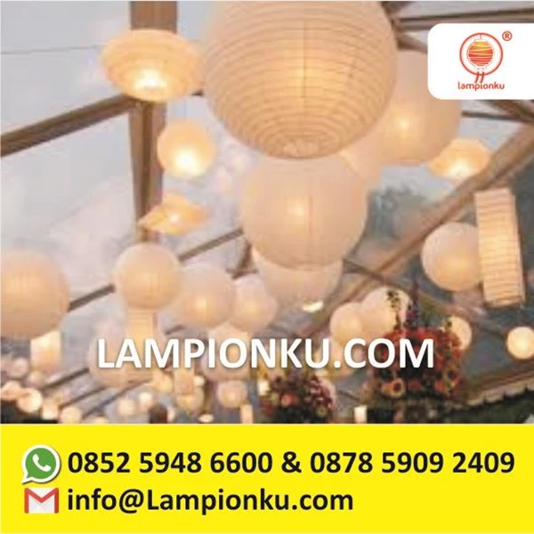 Lampion Bulat Dekorasi Restoran