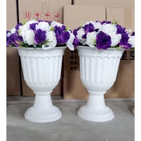  Vas Bunga/Pot Bunga Bahan Fiber Untuk Dekorasi Pernikahan  di Bandung