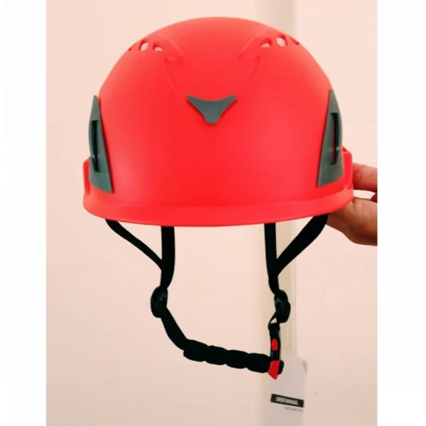 Helm Climbing atau Helm Panjat Merk  CLIMB RANGER
